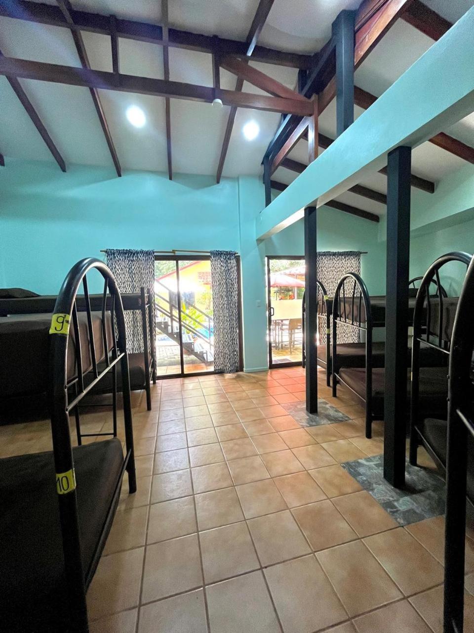 Hostel Tamarindo Backpackers Exterior foto